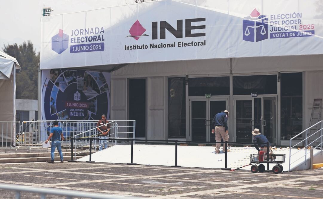 Montaje de carpas de prensa en el INE para la cobertura de la elección judicial (28/07/25). Imagen Ilustrativa. Foto: Fernanda Rojas/ EL UNIVERSAL
