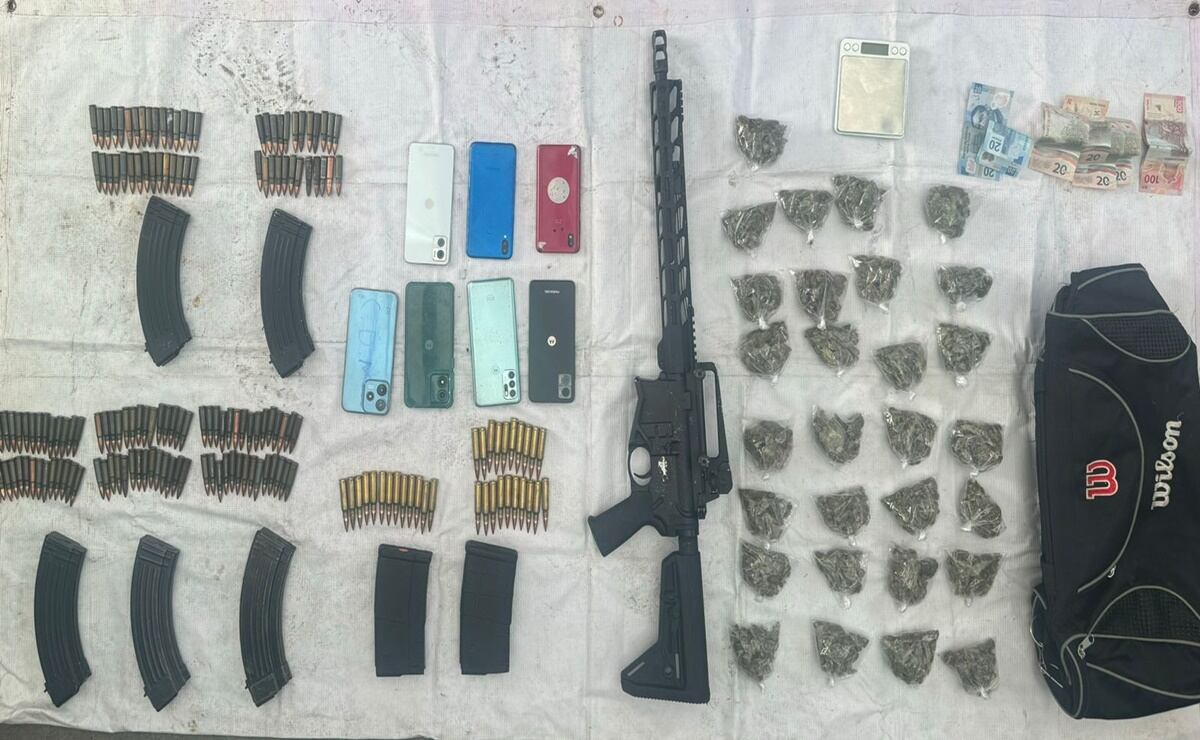 Detienen a ocho presuntos sicarios, incluyendo un menor, en operativos de Fuerza Civil en Juárez, NL. Foto: Marcela Perales