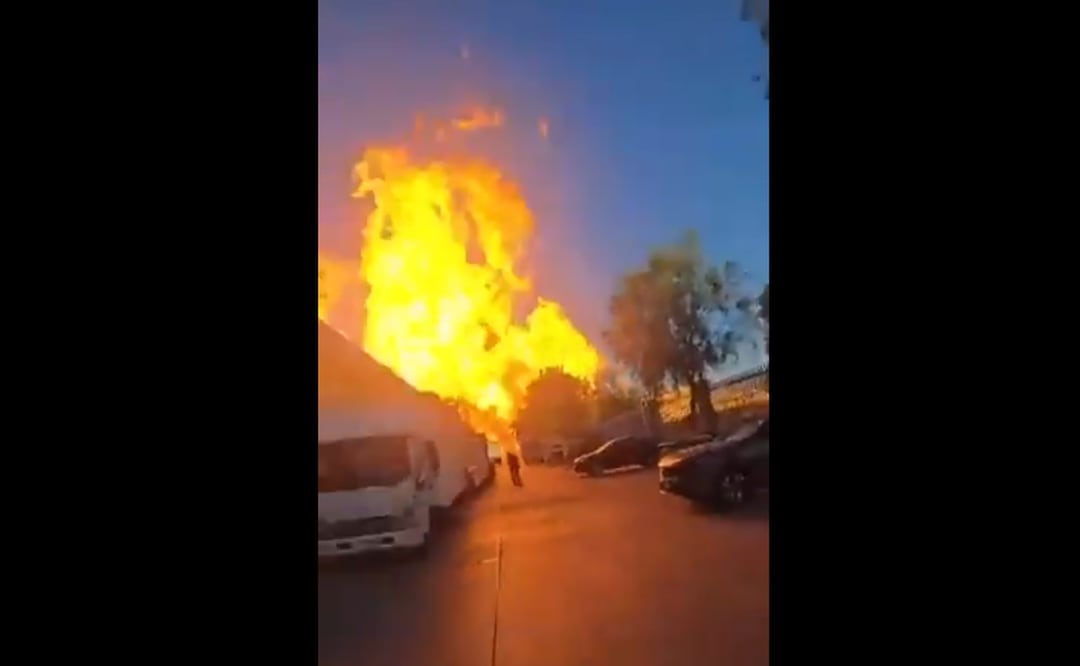 La explosión generó una gran columna de humo, visible desde distintos puntos de la capital. Foto: Tomada de Video
