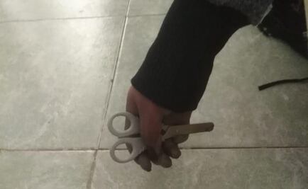 Apuñalan a mujer y la asfixian con cable USB en Neza