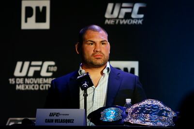 Caín Velásquez se retira del UFC
