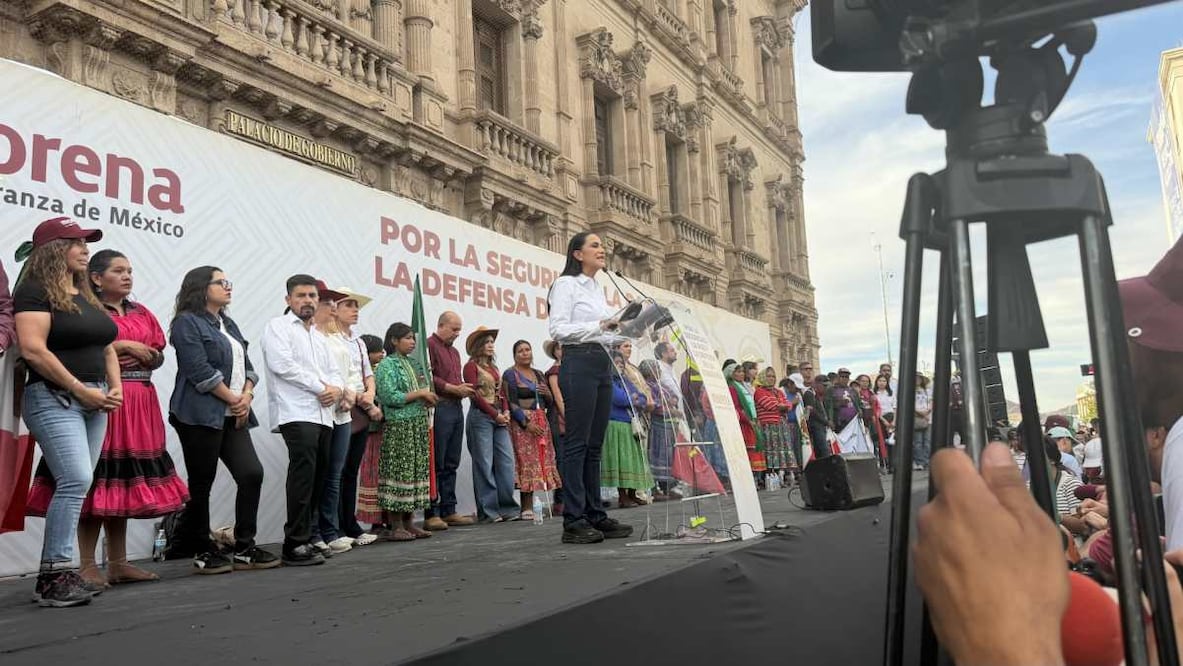 La dirigente de Morena, Ariadna Montiel, afirmó que la manifestación fue para defender la soberanía nacional, la justicia y la paz. Foto: Paola Gamboa l EL UNIVERSAL.