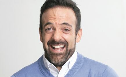 Pablo Perroni ayuda desde el teatro otra vez 