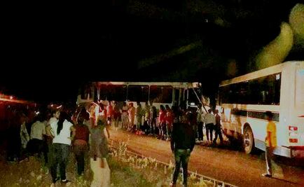 Choque de camiones con simpatizantes del PRI deja 20 heridos en Zacatecas