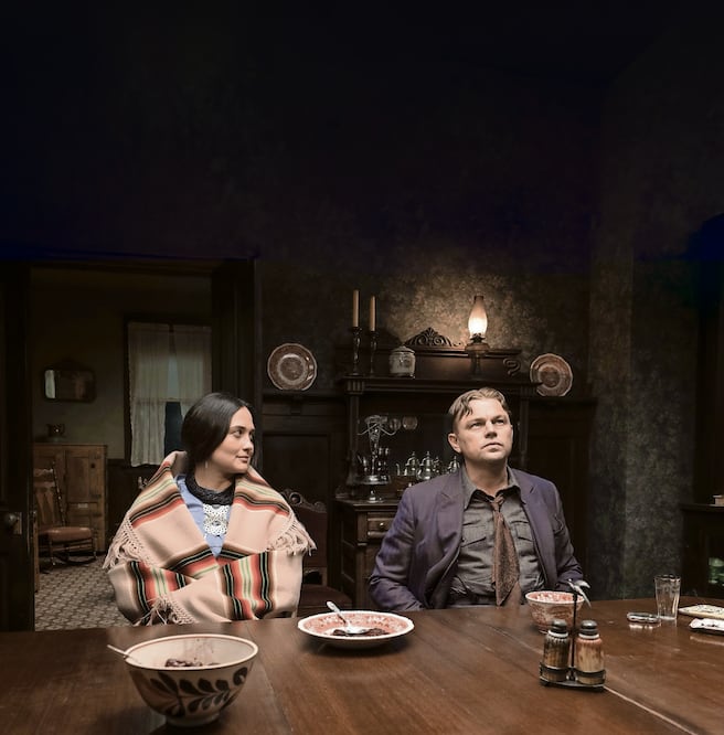 La cinta, ambientada en Oklahoma en los años 20, retrata la historia de los miembros de la Nación Osage, una de las más ricas del mundo, quienes ven cómo sus integrantes van muriendo misteriosamente. Foto: Apple TV+