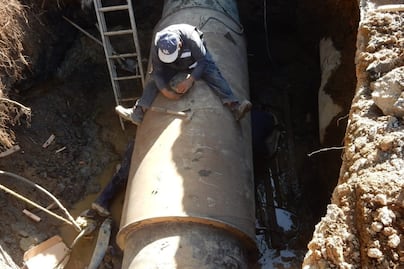 Concluyen obras de reparación en la línea maestra de agua potable de Nezahualcóyotl 