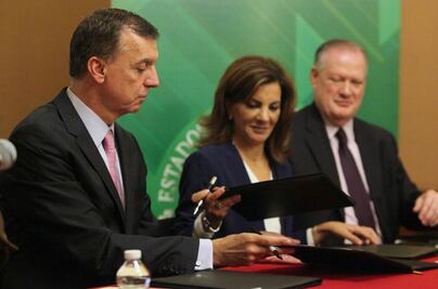 Profepa y Correos firman convenio a favor de especies protegidas