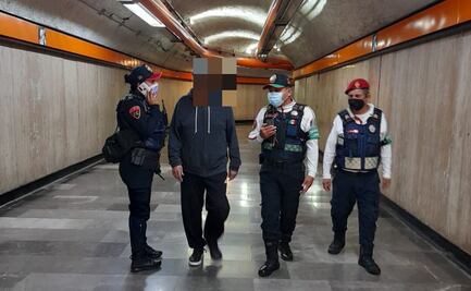 Rescatan a adulto mayor con tendencias suicidas en Metro San Joaquín