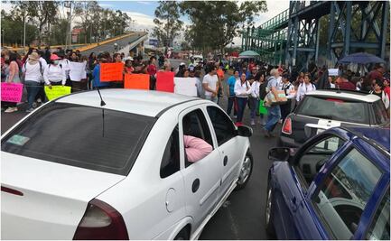 Bloqueos de maestros en Edomex cumplen más de 5 horas