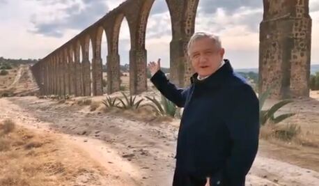 Es un orgullo ser mexicano, dice AMLO al admirar el Acueducto Tembleque