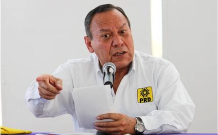 Despido de Gabriel García fue por perder mayoría calificada en San Lázaro, acusa PRD