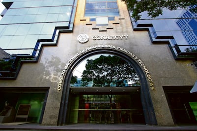 Posgrados de todo el país, sin apoyo para becas