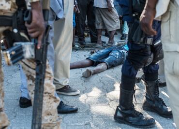 Reportan 25 personas fallecidas durante fuga de un penal de Haití