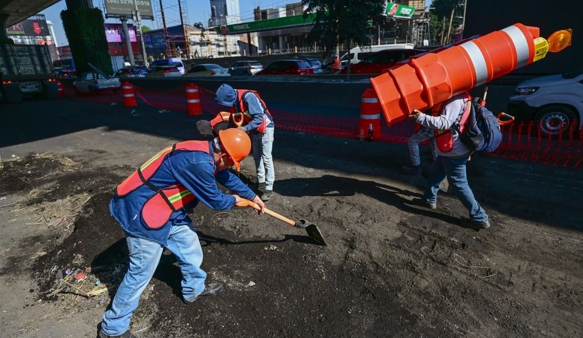 Reconstrucción del Periférico Norte; genera 400 empleos directos en el Edomex. Foto: Especial