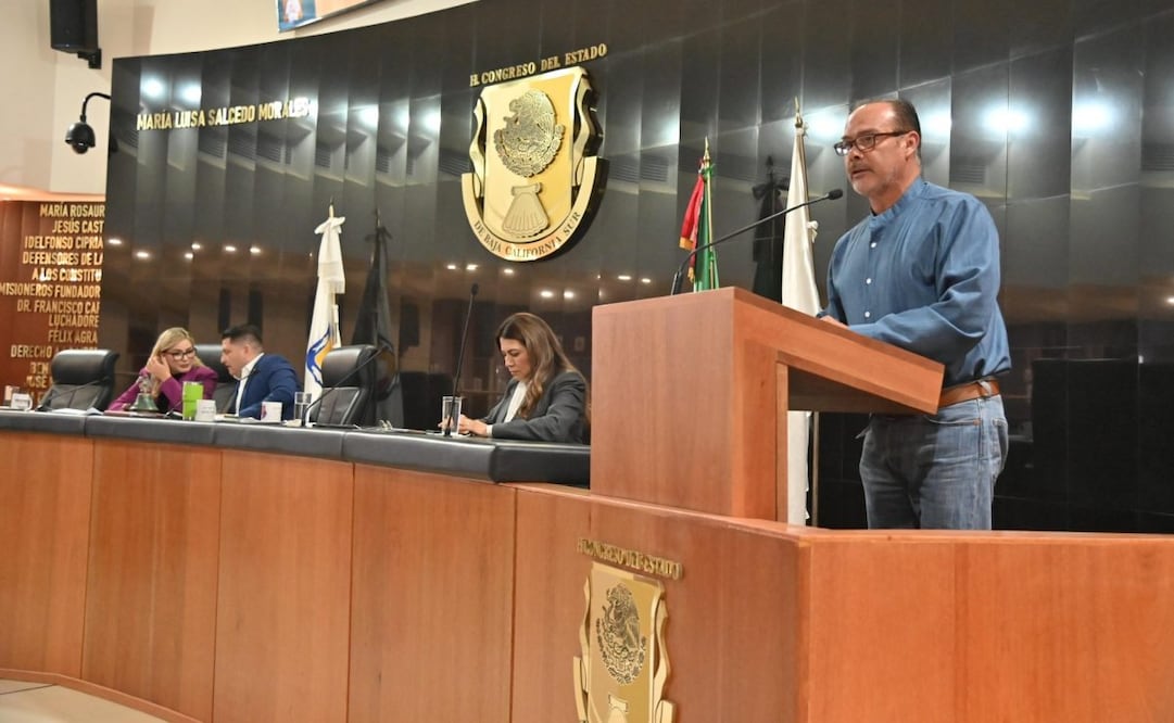 Congreso de BCS aprueba reforma para "blindar" autonomía sindical del sector burocrático; sancionarán injerencia en procesos internos. 
Foto: Especial.