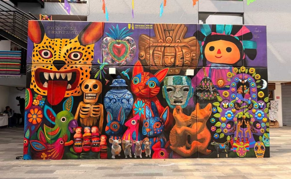 Alcaldesa de Cuauhtémoc inaugura puente de acceso al Mercado San Juan Curiosidades; prevé beneficiar a 176 locales.
Foto: Especial.