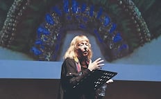 Elaine Bearer abre El Aleph
