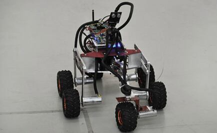 Estudiantes mexicanos crean robot móvil para terrenos irregulares