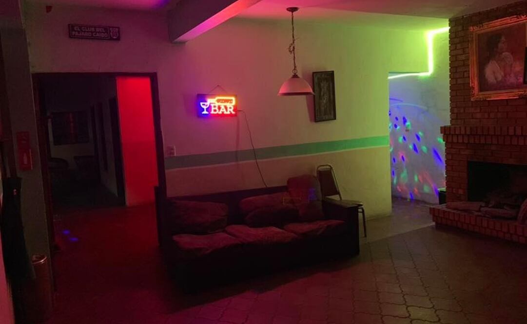 Alrededor de 200 adolescentes fueron sacados de un salón de fiestas en el que bebían alcohol / Cortesía