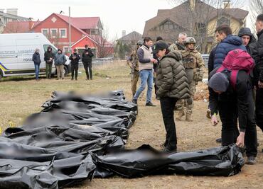 Suman más de mil 200 cadáveres hallados en la región de Kiev