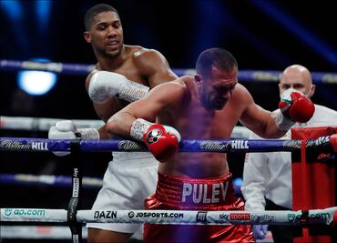 Anthony Joshua noquea a Kubrat Pulev