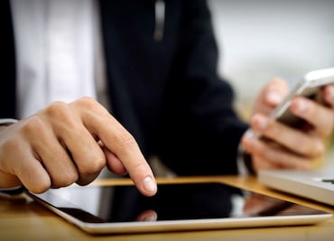 Senadores reconocen urgencia de legislar plataformas y comercio electrónico