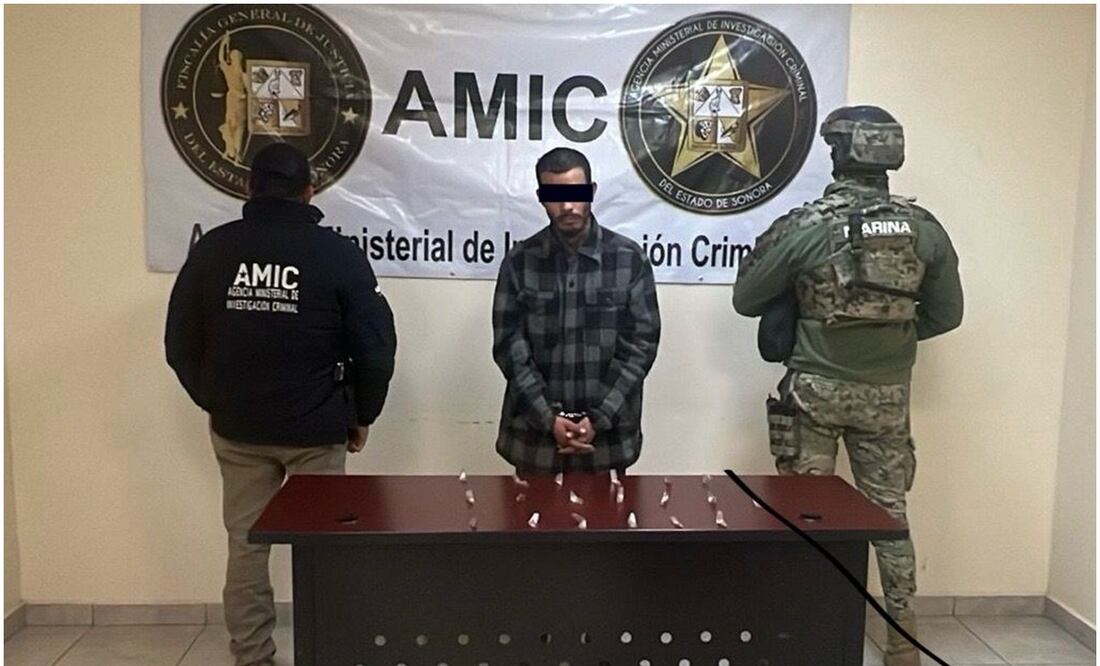 Lograron la detención de Jorge Alberto “N”, de 32 años, originario de Estados Unidos luego de asegurarle droga (8/01/2025). Foto: Fiscalía de Sonora