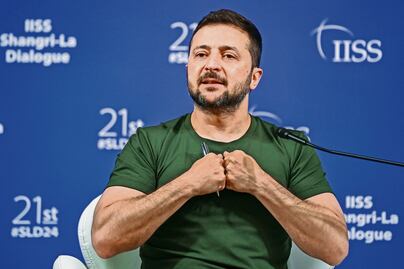 Entrada de Ucrania a la OTAN puede ser el fin de la guerra: Zelensky; insinúa acuerdo que incluya ceder territorio momentáneamente a Rusia
