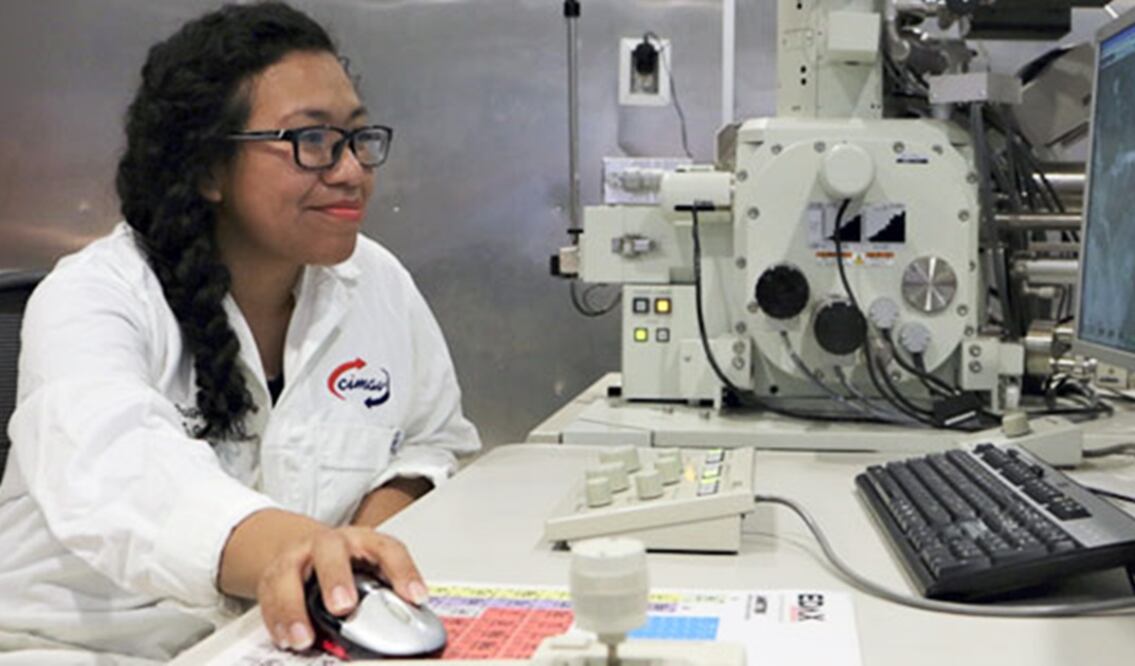 La investigadora Berenice Domínguez fue distinguida por este proyecto con la Beca para Mujeres en la Ciencia L’Oréal-Unesco-Conacyt. Foto: Conacyt 