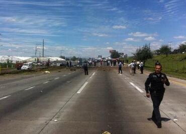 Confirman 5 muertos por avionazo en Querétaro