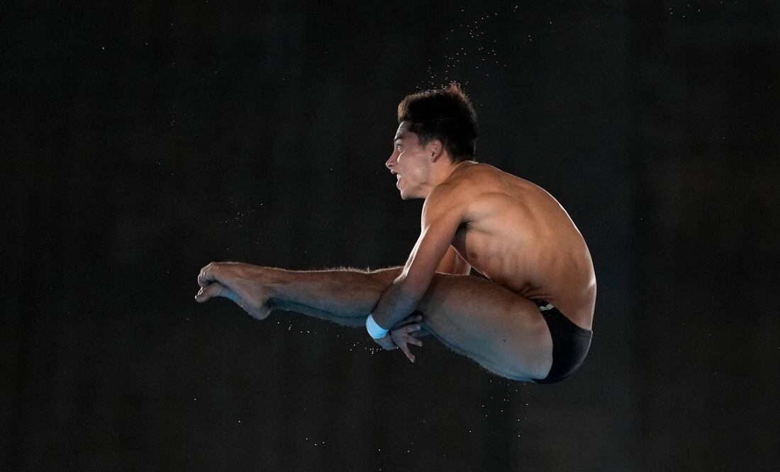 Randal Willars en la final de plataforma 10m / Foto: AP
