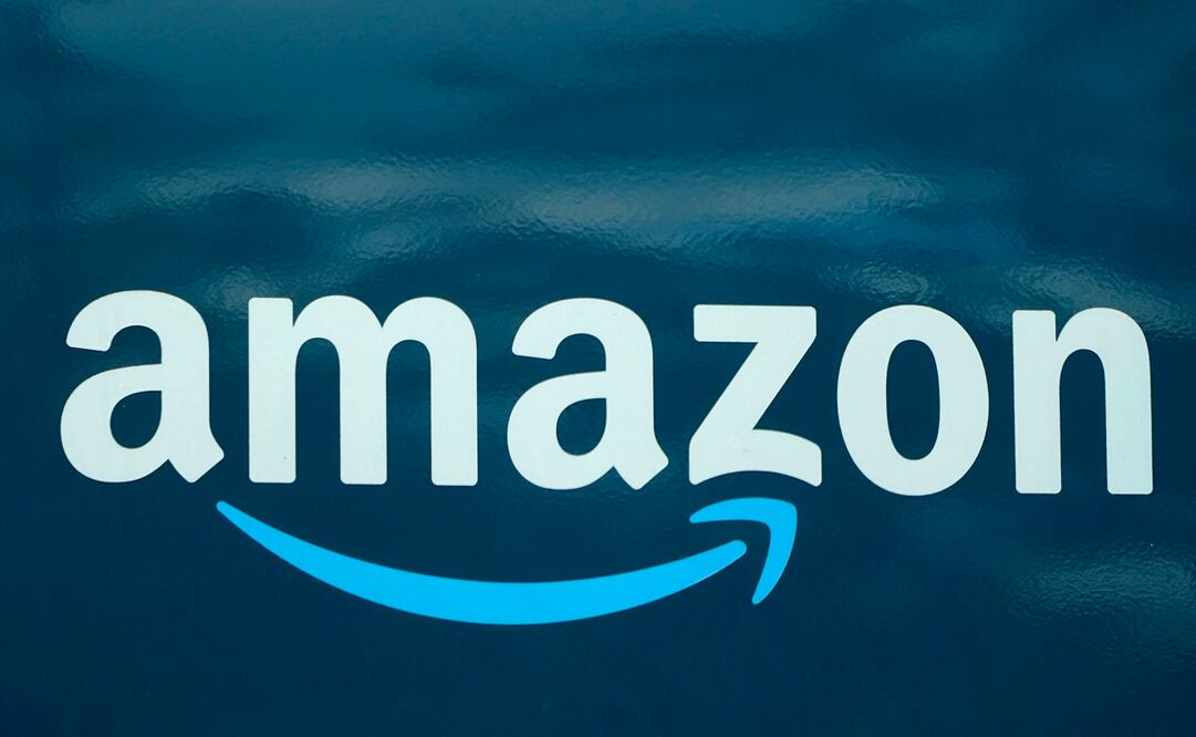 Un tribunal de EU juzga a Amazon por presuntos engaños para vender suscripciones Prime. Foto: AP/Steven Senne