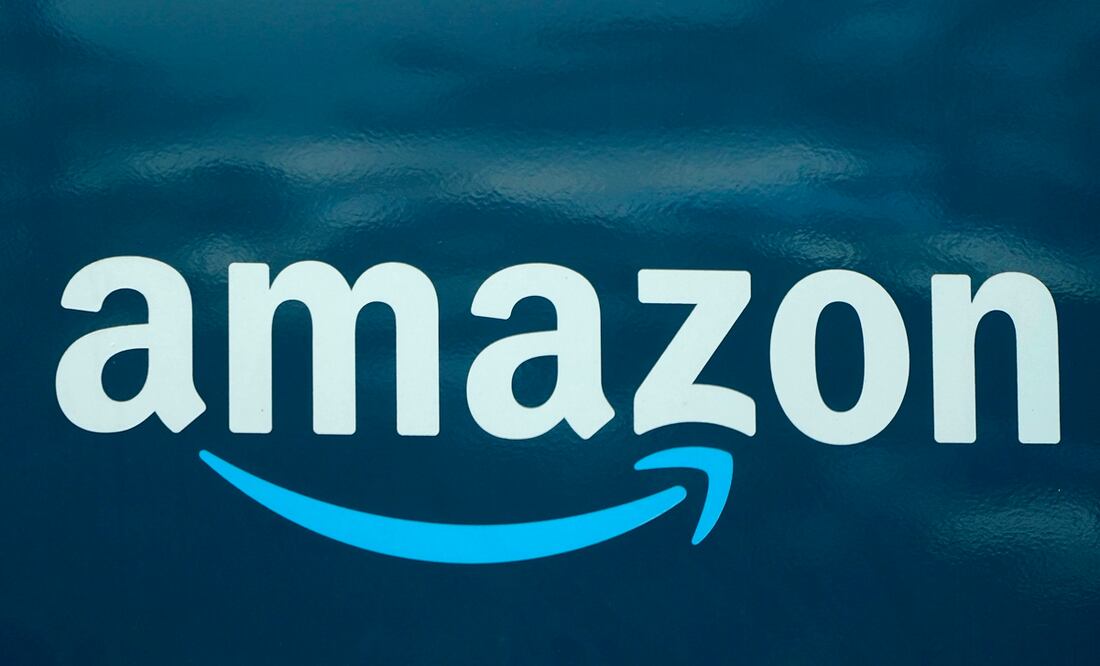 Un tribunal de EU juzga a Amazon por presuntos engaños para vender suscripciones Prime. Foto: AP/Steven Senne