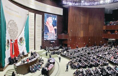 Diputados citan a Osorio Chong y Nuño