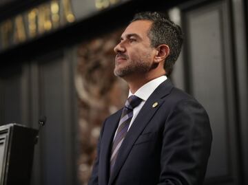 Captan a Yunes Márquez en cabaret; video se hace viral y él guarda silencio