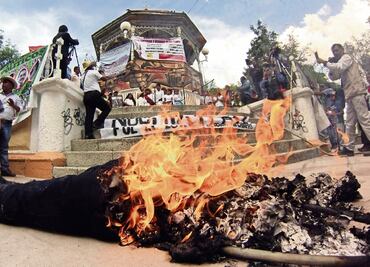 CNTE conmemora el conflicto con misa, marcha y concierto