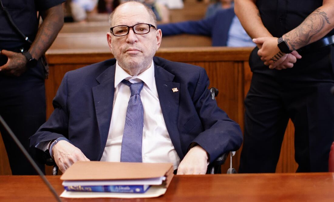 El productor Harvey Weinstein en una corte de Nueva York. Foto: EFE/EPA/KENA BETANCUR.