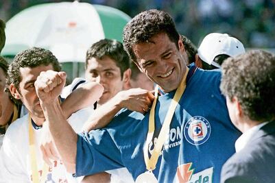 Cruz Azul cumple 20 años de burlas