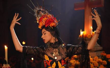 Ángela Aguilar honra a sus ancestros