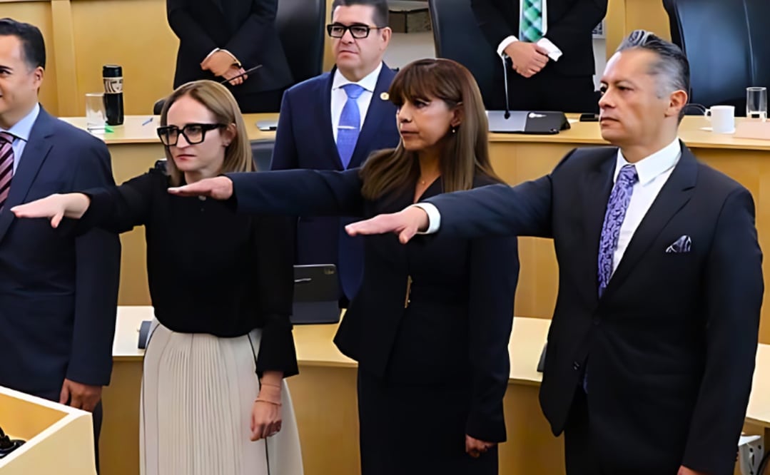 Protestan Elvia Oralia del Pilar Durán, Diana Arce y Vicente de Jesús Esqueda, como Magistradas Propietarias y Magistrado Propietario del Tribunal de Justicia Administrativa. Foto: @CongresoGto