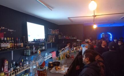 Clausuran 4 bares en Puebla por incumplir con cierre por pandemia Covid-19 