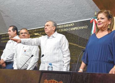 Carlos Miguel Ayza rinde protesta como gobernador