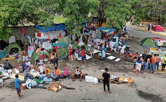 Entre calles vacías y ruinas, en La Guaira se respira el olor a muerte y miedo