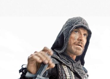 Fassbender aprende a jugar