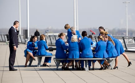 Exige Islandia a empresas pagar igual a mujeres y hombres