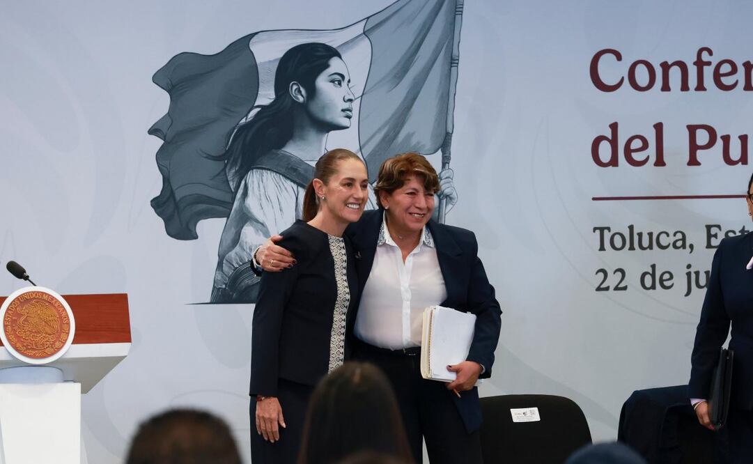 La gobernadora mexiquense Delfina Gómez y la presidenta Claudia Sheinbaum en conferencia de prensa matutina desde Toluca el 22 de julio de 2026. Foto: Alejandro Vargas