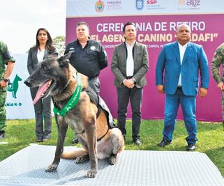 En ceremonia retiran a agente canino 