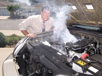 Razones por las que se calienta un motor