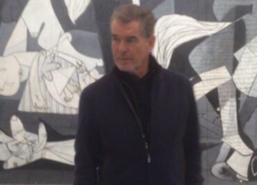 La foto de Pierce Brosnan que levantó polémica