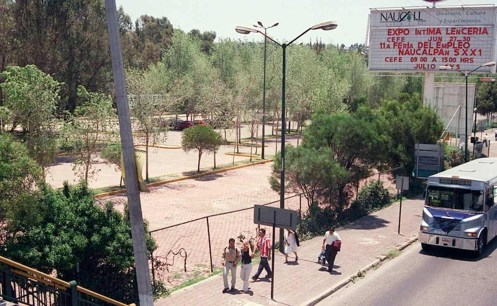 Vista del Naucalli, 2002. Autoridades estatales quisieron justificarse en 1986 por dar su autorización, asegurando que, “lo único que puede pasar en el Naucalli es que se deteriore un poco el pasto con la pantalla gigante, pero esos pequeños deterioros se rehabilitarán después”. Foto: Adrián Hernández/EL UNIVERSAL.